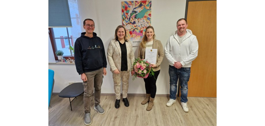 Bild v. l. n. r.: M.Laufer, Bürgermeisterin Wacker, K. Abel, M. Lenz